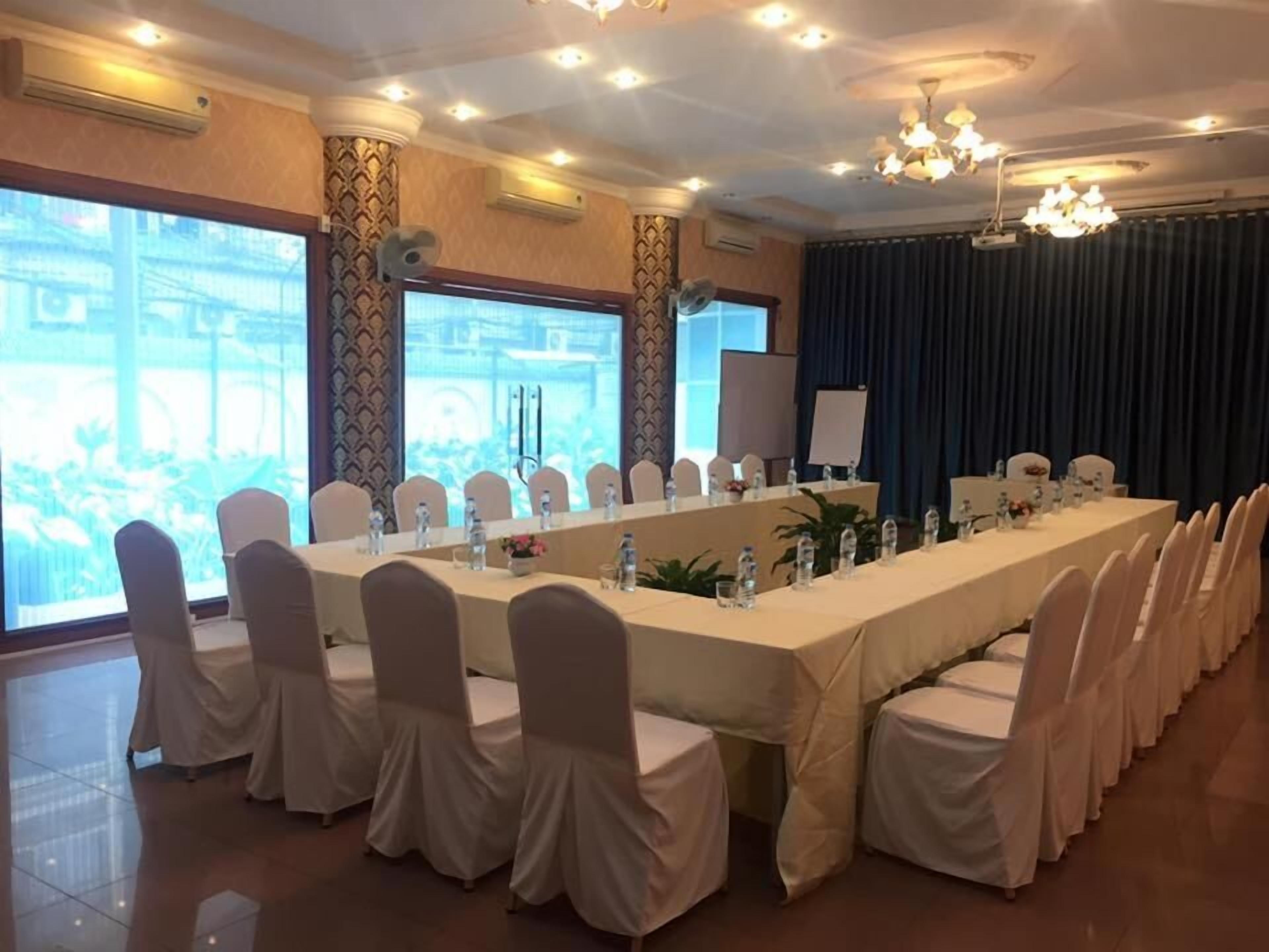 Ats Hotel, Hanoi